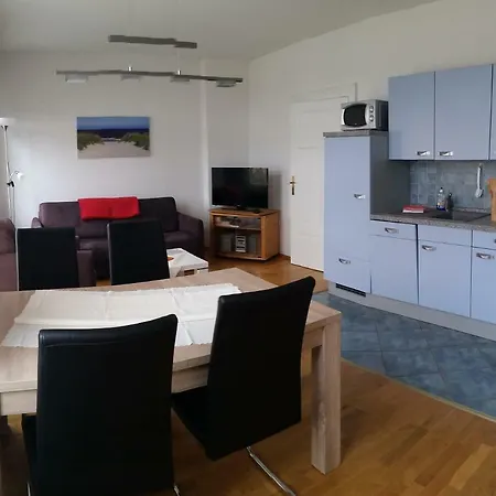 Bellevue 6 *